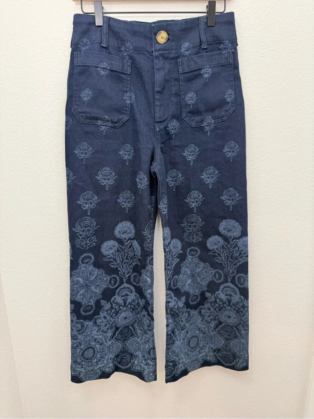 Maeve by Anthropologie The Colette Cropped Wide-Leg Floral Jeans 28P - Picture 3 of 10
